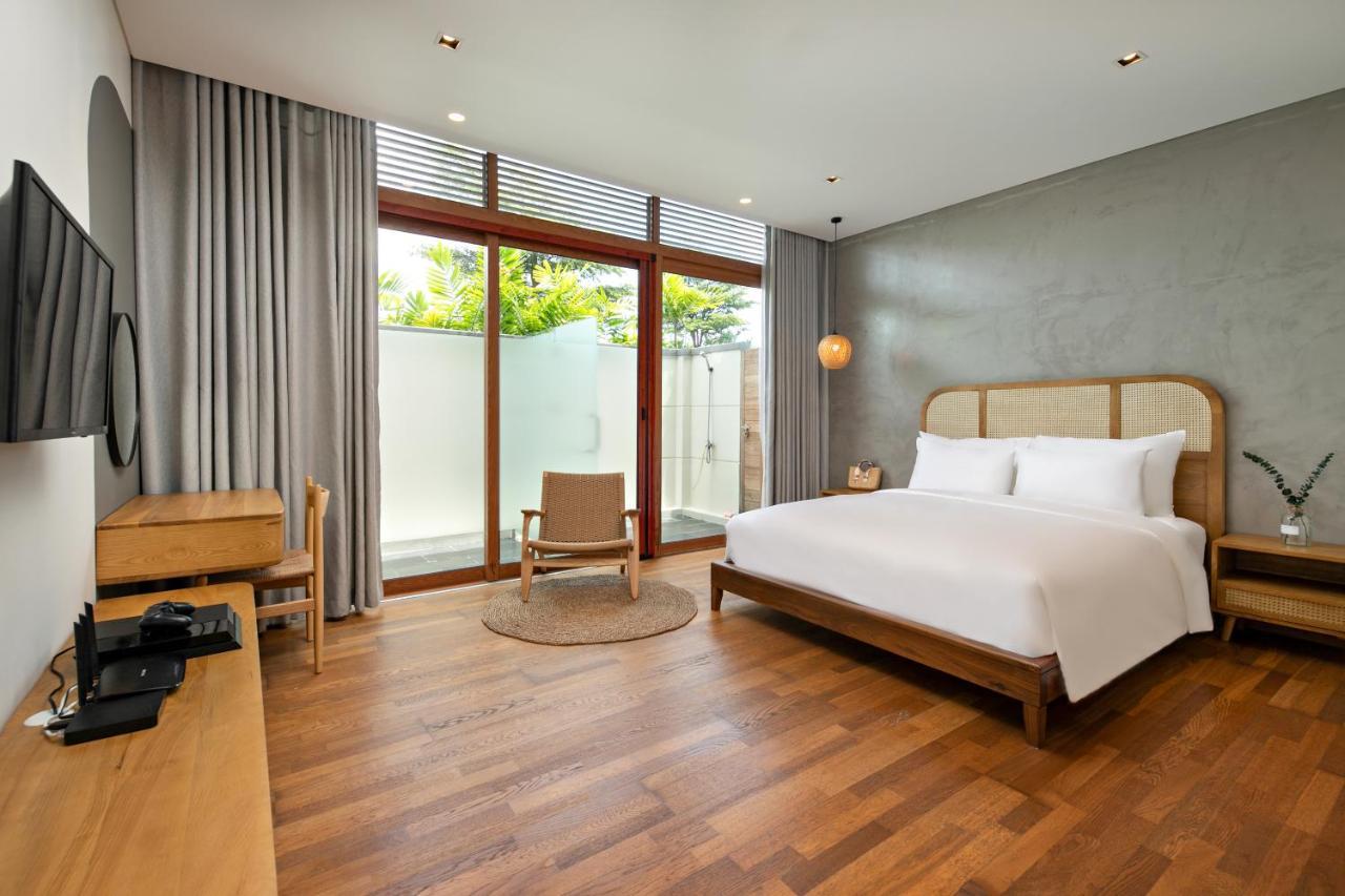 Deluxe Ocean Along The 5* Da Nang