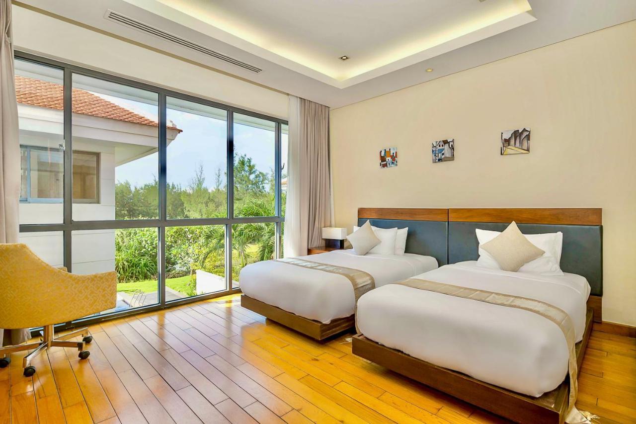 Deluxe Ocean Along The Resort Da Nang