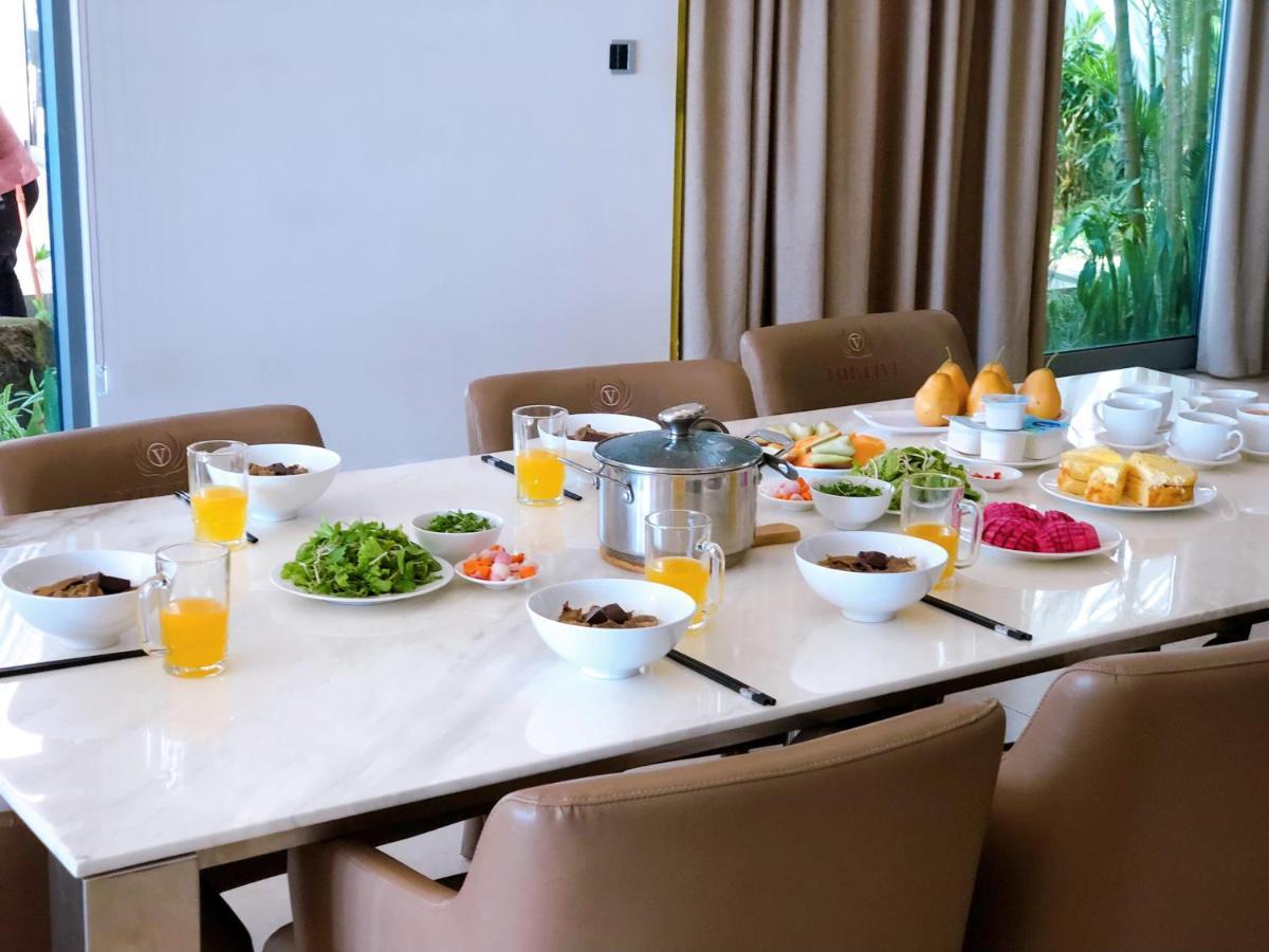 Deluxe Ocean Along The 5* Da Nang