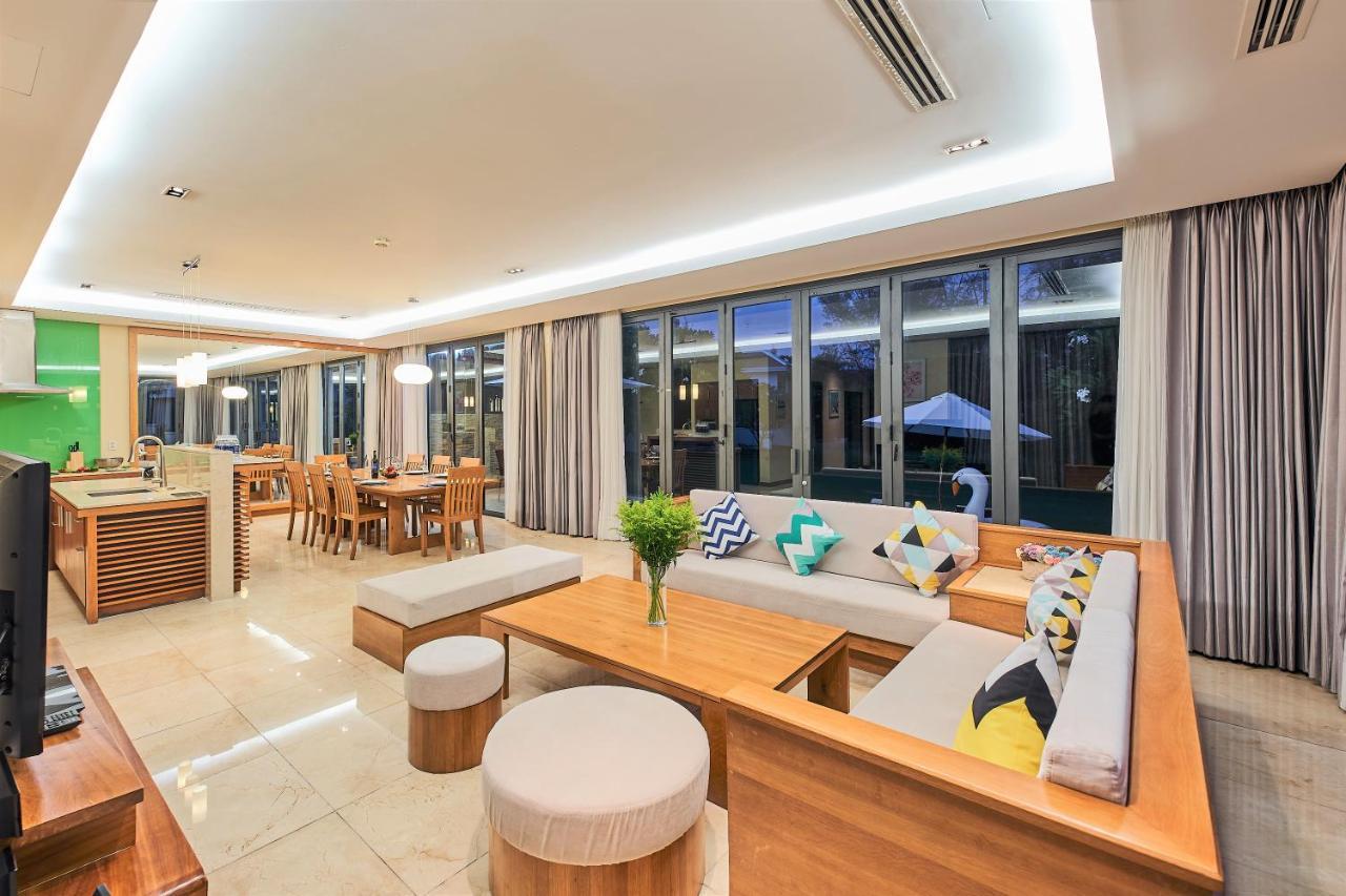 Resort Deluxe Ocean Along The Da Nang