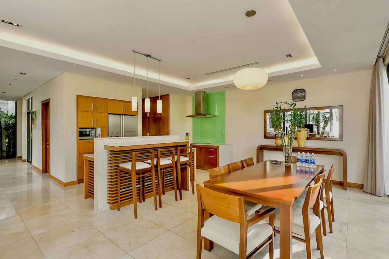 Resort Deluxe Ocean Along The Da Nang